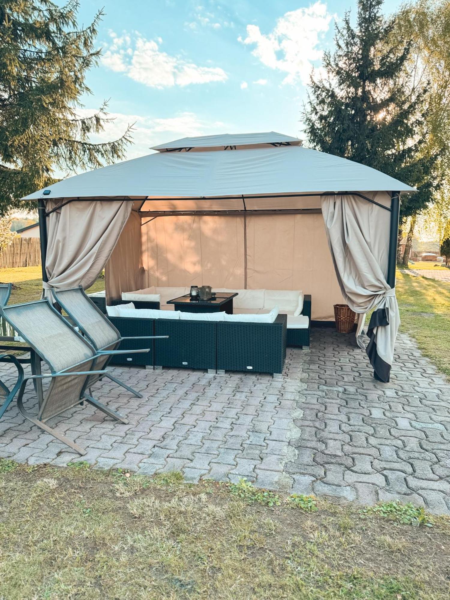 Apartamento Fotuso House Majdany Wielkie Exterior foto